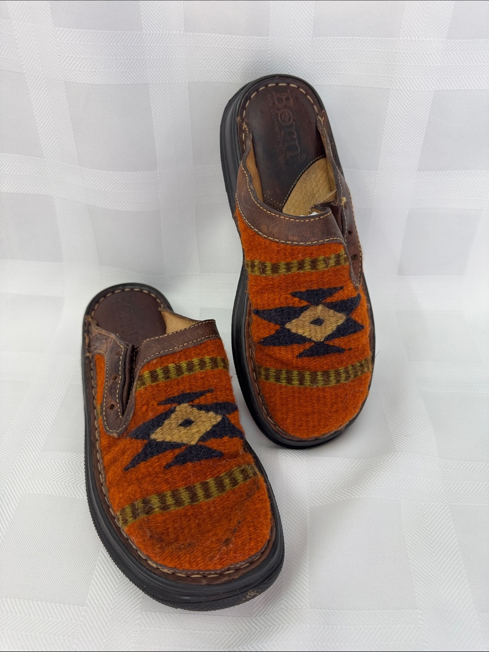 Born Southwestern Wool Woven Blanket Mule Clogs Boho Aztec Size 7